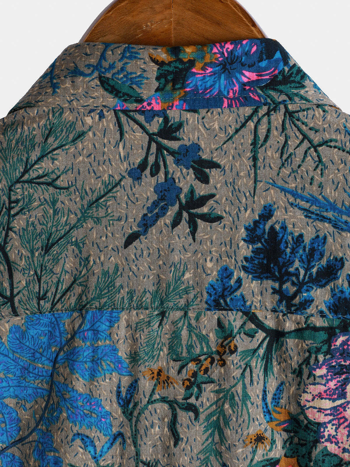 Men's Breathable Retro Floral Pattern Short Sleeve Shirt