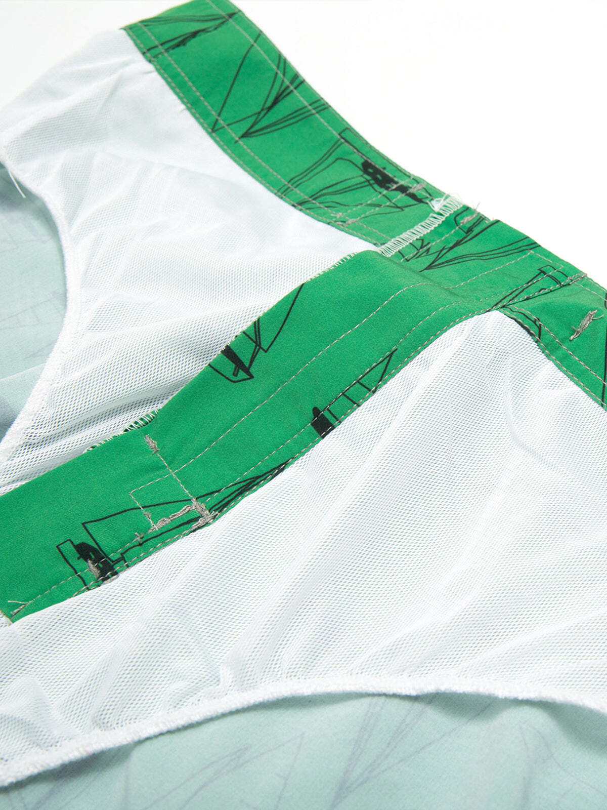 Men's Green Casual Sailboat Flat Waist Hawaiian Shorts Summer Beach Boardshorts